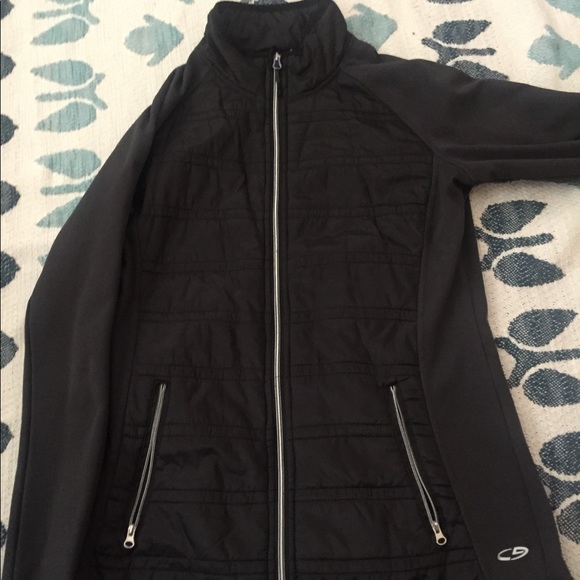 Champion Jackets & Blazers - CHAMPION PRICE DROP Lightweight jacket